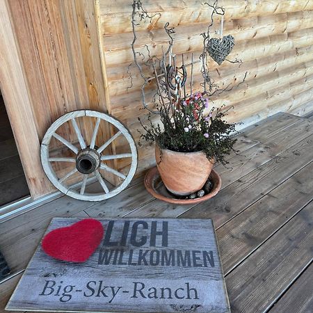 Big Sky Ranch Bed & Breakfast Liebenau  Bagian luar foto