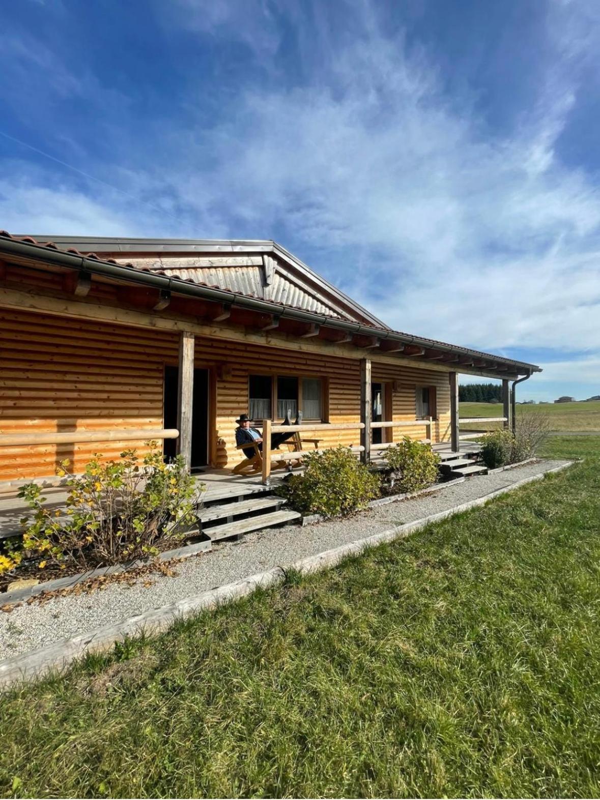 Big Sky Ranch Bed & Breakfast Liebenau  Bagian luar foto